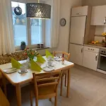 Апартаменты Gaestehaus Schneider *