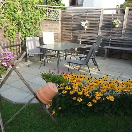 Apartment Gaestehaus Schneider *